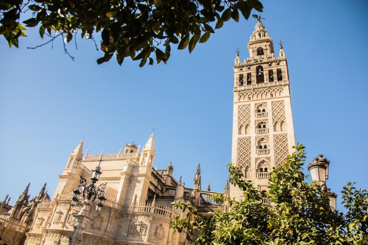 セビリアAbades Giralda View By Valcambreアパートメント エクステリア 写真